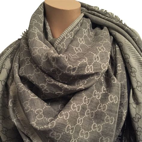 sciarpa gucci grigio scuro|Sciarpe, foulard e scialli da donna Gucci .